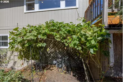 4482 Paddock Dr, Eugene, OR 97405 - Photo 40