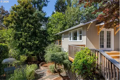 4482 Paddock Dr, Eugene, OR 97405 - Photo 36