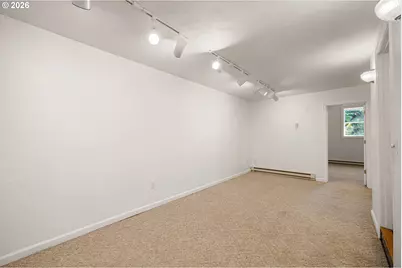 4482 Paddock Dr, Eugene, OR 97405 - Photo 32