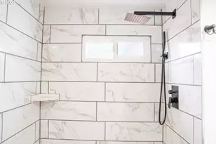 11803 SE Division St, Portland, OR 97266 - Photo 8