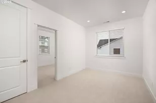 16005 NW Holman Wy, Portland, OR 97229 - Photo 18