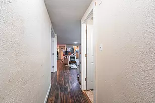 1415 S Bertelsen Rd, Eugene, OR 97402 - Photo 18