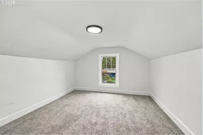 352 W M St, Springfield, OR 97477 - Photo 34
