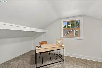 352 W M St, Springfield, OR 97477 - Photo 30