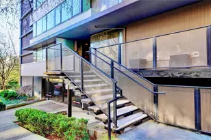 2020 SW Main St, Portland, OR 97205 - Photo 2