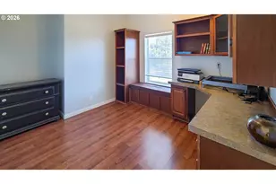 6710 Jake Rd, Klamath Falls, OR 97601 - Photo 18