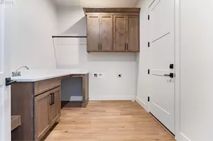 10710 SE 13th Cir, Vancouver, WA 98664 - Photo 20