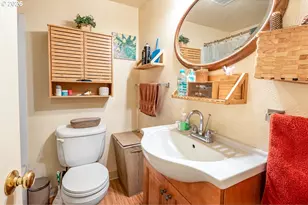 4250 NE Hwy 20, Corvallis, OR 97330 - Photo 16