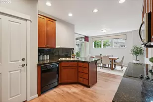 7382 NE Stonewater St, Hillsboro, OR 97124 - Photo 6
