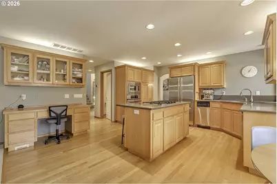 2764 NE Lindsey Dr, Hillsboro, OR 97124 - Photo 10