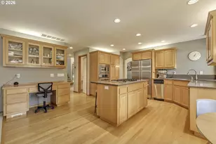 2764 NE Lindsey Dr, Hillsboro, OR 97124 - Photo 10