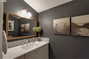 2610 NE Brazee St, Portland, OR 97212 - Photo 24