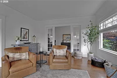 2610 NE Brazee St, Portland, OR 97212 - Photo 10