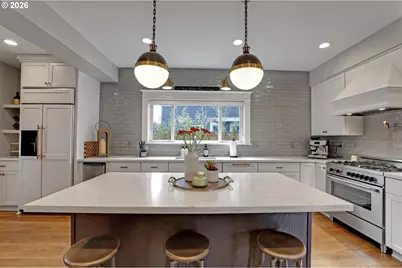 2610 NE Brazee St, Portland, OR 97212 - Photo 18