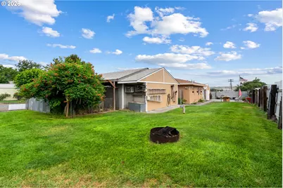 28544 Hwy 730, Umatilla, OR 97882 - Photo 26