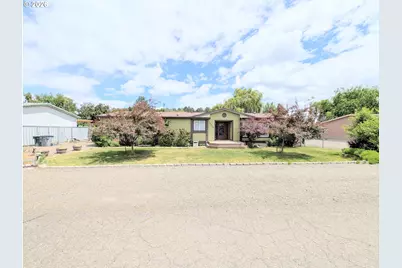 10409 F Ave, Island City, OR 97850 - Photo 2
