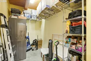 915 SE 35th Ave, Portland, OR 97214 - Photo 22