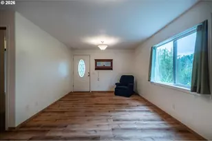 1819 Spruce St, Myrtle Point, OR 97458 - Photo 18