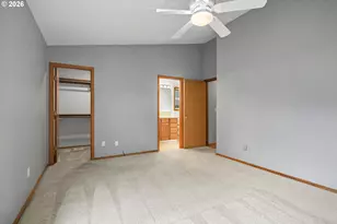 964 SE 27th St, Troutdale, OR 97060 - Photo 34