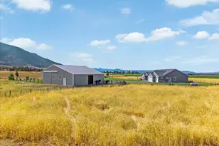 15534 Hunt Mountain Ln, Baker City, OR 97814 - Photo 8