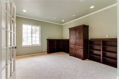 875 Sand Ave, Eugene, OR 97401 - Photo 6
