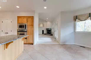 875 Sand Ave, Eugene, OR 97401 - Photo 12
