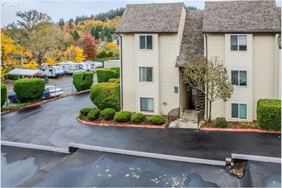 200 SW Florence Ave #D-15, Gresham, OR 97080 - Photo 2