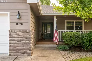 1076 Yew St, Junction City, OR 97448 - Photo 2