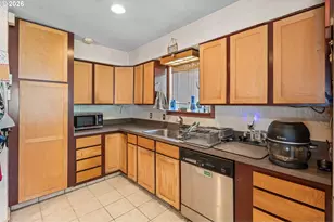 2419 NE 59th St, Vancouver, WA 98663 - Photo 4