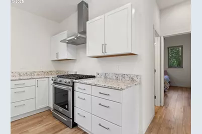 9827 NE 299th St, Battle Ground, WA 98604 - Photo 10