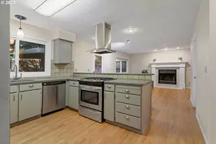 9125 SW Davies Rd, Beaverton, OR 97008 - Photo 10