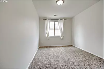 19155 Oak Ave, Sandy, OR 97055 - Photo 18