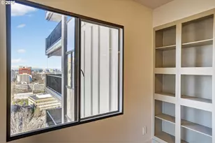 2221 SW 1st Ave, Portland, OR 97201 - Photo 18