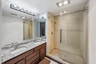 1845 Oak St, North Bend, OR 97459 - Photo 20