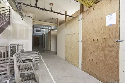 1930 NW Irving St #302, Portland, OR 97209 - Photo 22