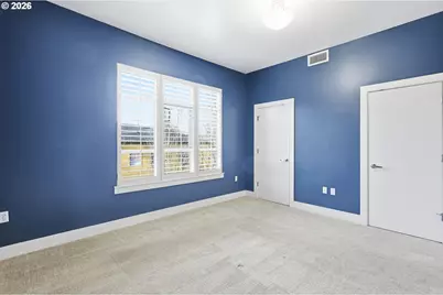 1930 NW Irving St #302, Portland, OR 97209 - Photo 10