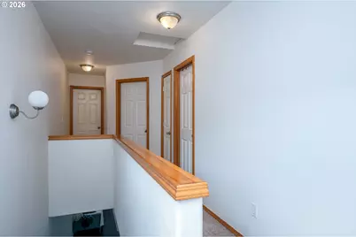 8211 SE 45th Ave, Portland, OR 97206 - Photo 16