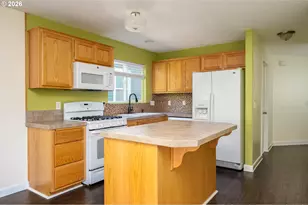8211 SE 45th Ave, Portland, OR 97206 - Photo 8