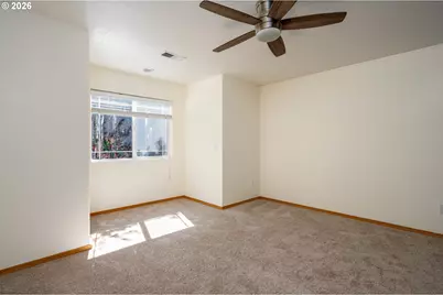 8211 SE 45th Ave, Portland, OR 97206 - Photo 20