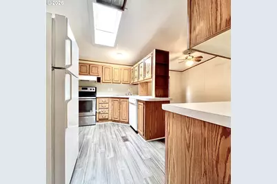 42 N Trout Ln, Otis, OR 97368 - Photo 10