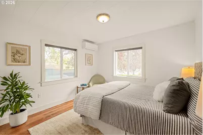 7625 SE Market St, Portland, OR 97215 - Photo 16