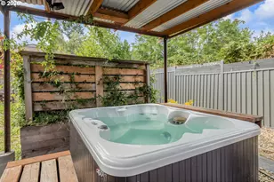 7625 SE Market St, Portland, OR 97215 - Photo 38