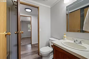 1740 Pritchett Pl, Cottage Grove, OR 97424 - Photo 10