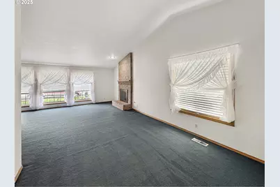 5812 NE 84th Ave, Vancouver, WA 98662 - Photo 8