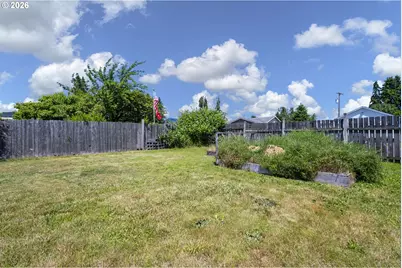 622 51st St, Springfield, OR 97478 - Photo 22