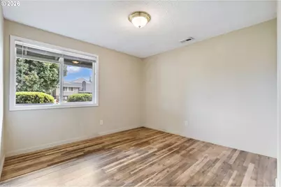 16883 SE Fragrance Ave, Milwaukie, OR 97267 - Photo 24