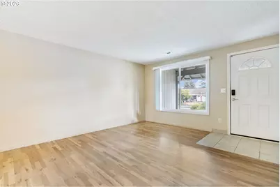 16883 SE Fragrance Ave, Milwaukie, OR 97267 - Photo 10
