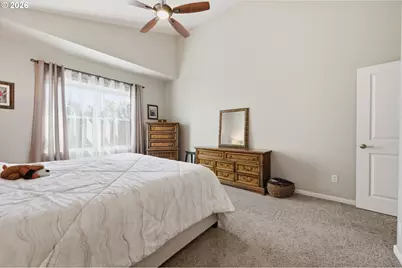 1589 SE Loganberry St, Dallas, OR 97338 - Photo 32
