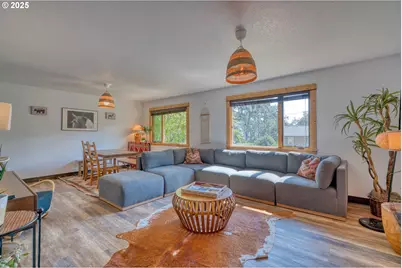 343 SE Wyers St, White Salmon, WA 98672 - Photo 4