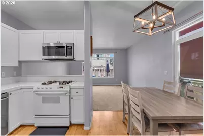 20499 SW Chandelle Ct, Beaverton, OR 97078 - Photo 10